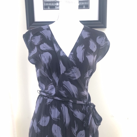 { Leith } Tie Waist Print Jumpsuit - Picture 4 of 10